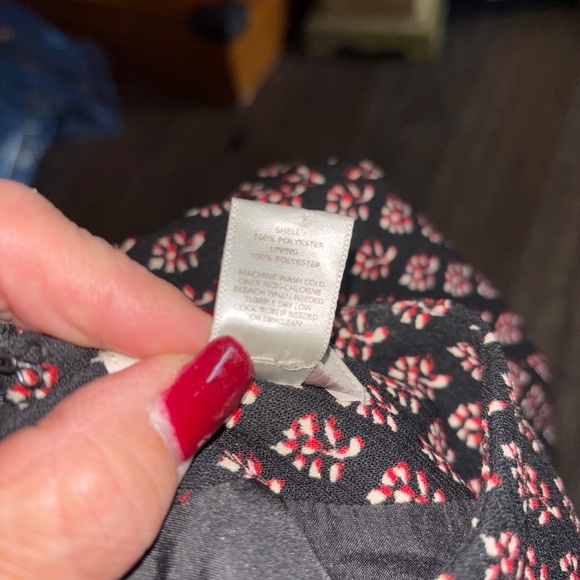 Loft size 14 petite adorable skirt excellent condition - Picture 8 of 8